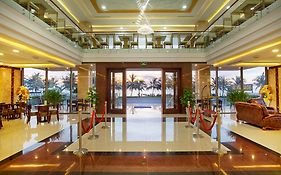 Khách Sạn Bãi Biển Serene